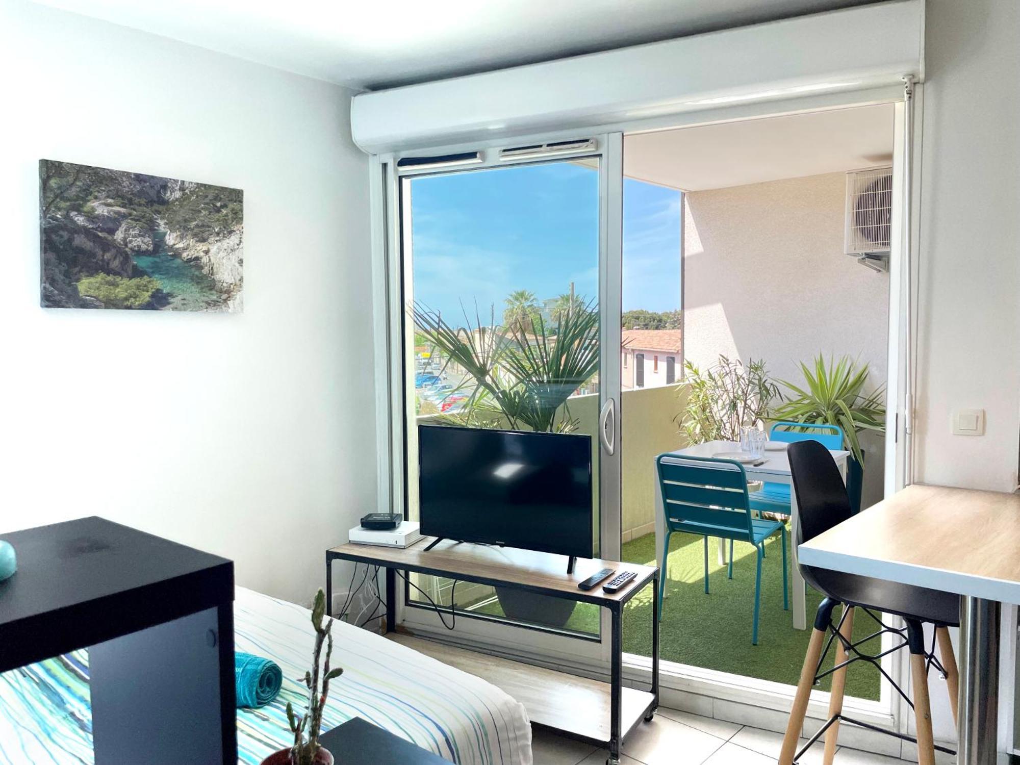 מרסיי Lapin Blanc - Joli Studio Avec Terrasse מראה חיצוני תמונה