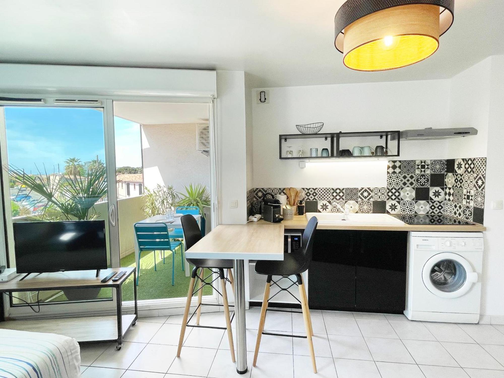 מרסיי Lapin Blanc - Joli Studio Avec Terrasse מראה חיצוני תמונה
